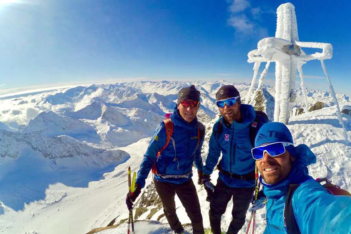 oesv skimo team portrait bild skibergsteigen skitouren training