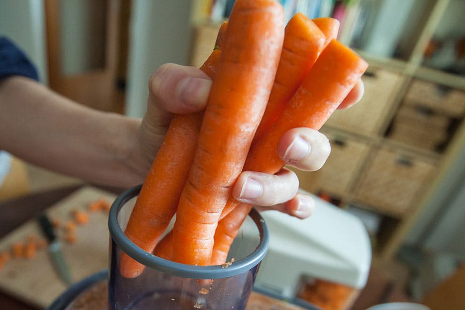 Handvoll Karotten