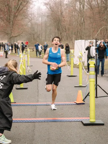 Pure Athlet Aaron Grün beim Marathon laufen