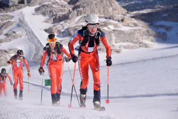 Skimo1 Sponsoring SKIMO skibergsteigen skimountaineering ÖSV Training Winter Pure Athlet*in nationalmannschaft Nationalteam ösv
