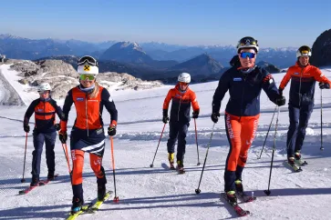 ÖSV Skimo Team auf der Piste