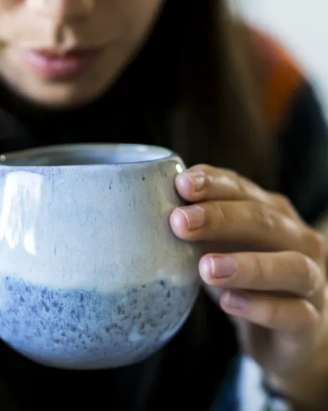 Tasse mit heißem Tee