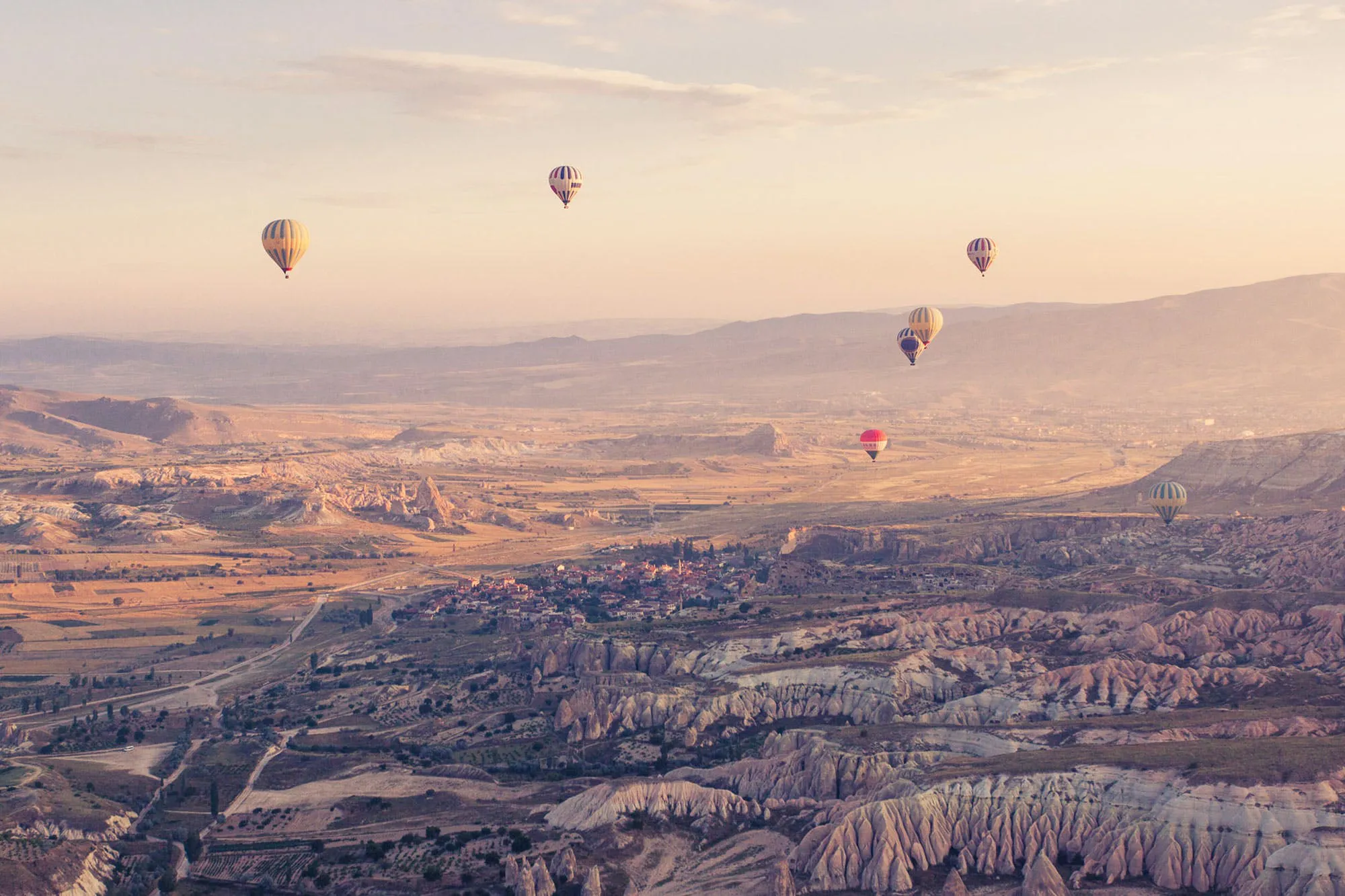 Heißluftballons in der Luft